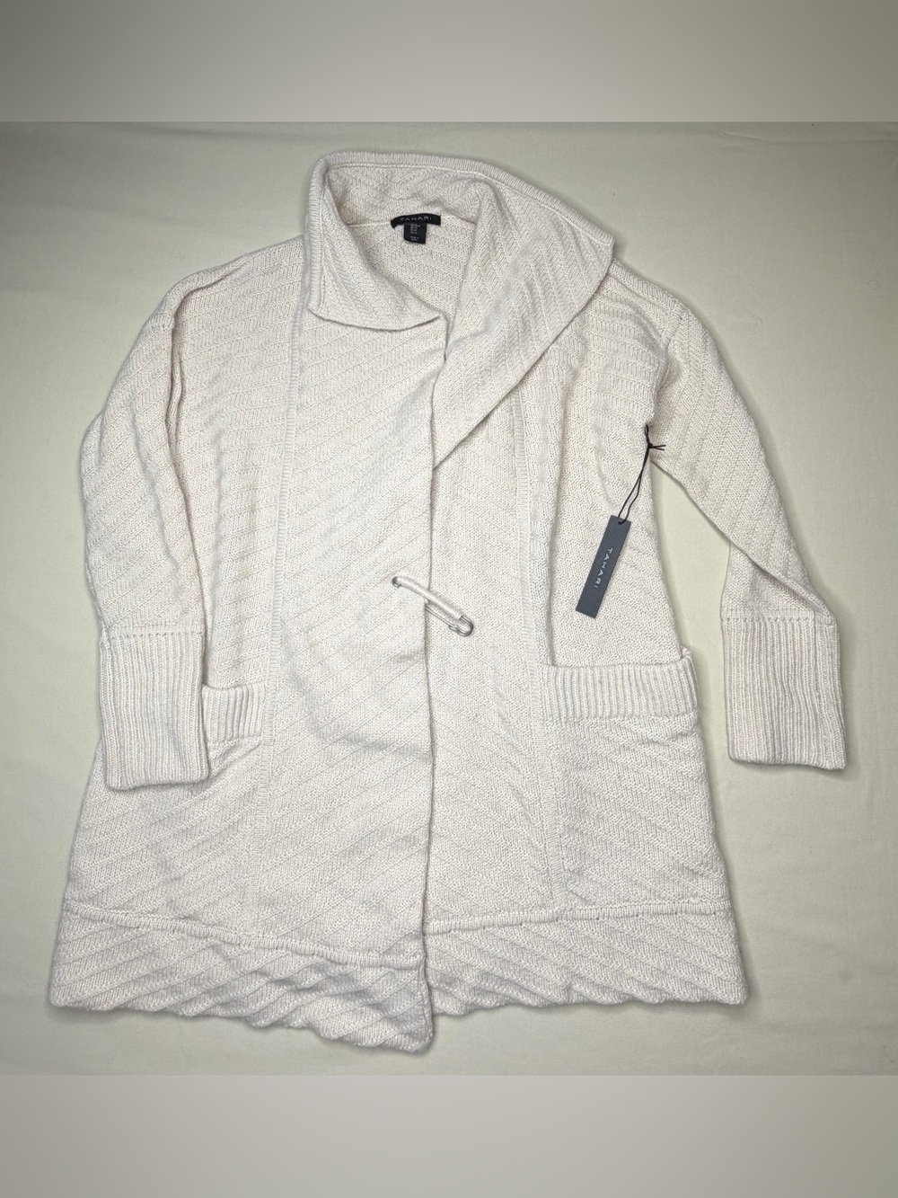 Tahari Women's Long Lamb Wool Cardigan Size Medium NWT